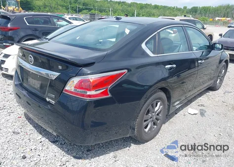 2015 Nissan Altima 2.5 S из США, поврежденный, VIN 1N4AL3AP3FN917153